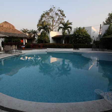 Villa Blanca Suites Tuxtepec Buitenkant foto