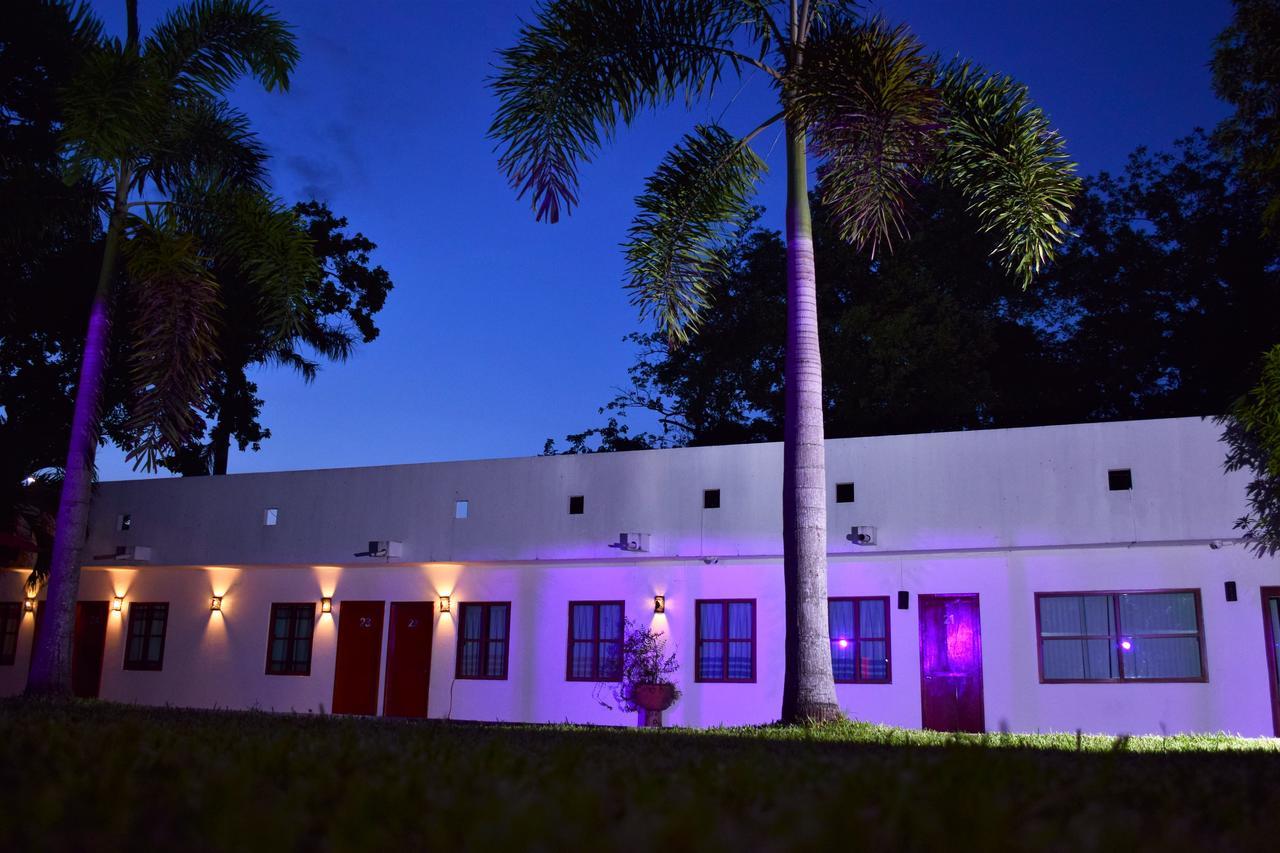 Villa Blanca Suites Tuxtepec Buitenkant foto