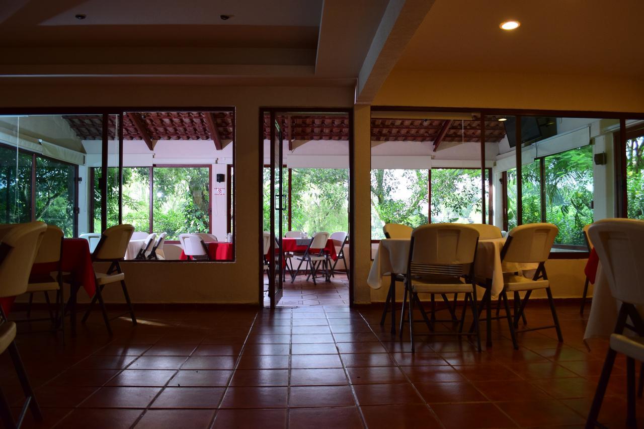 Villa Blanca Suites Tuxtepec Buitenkant foto